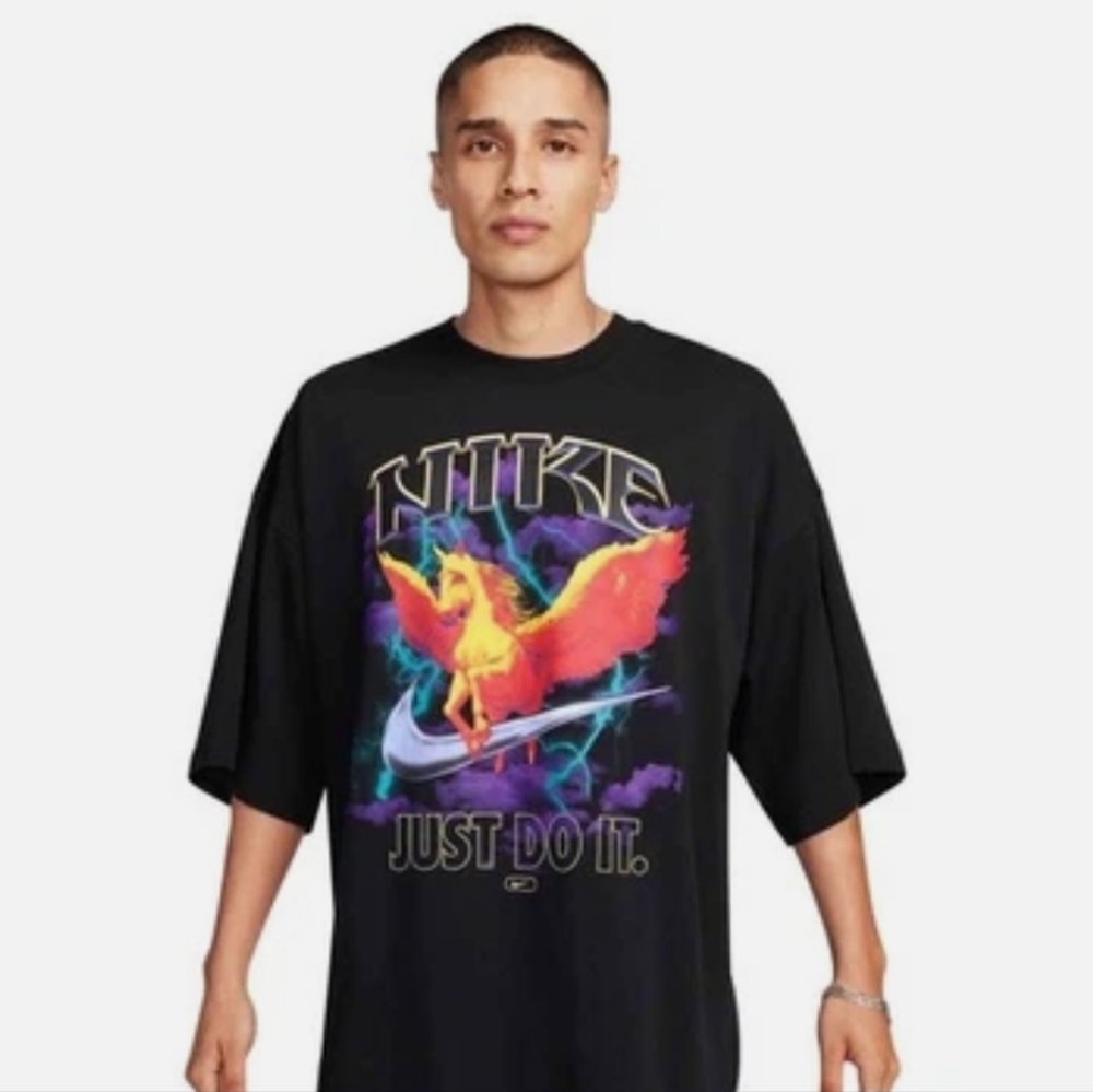Nike Pegasus Just Do It Black Oversize Fit Tshirt